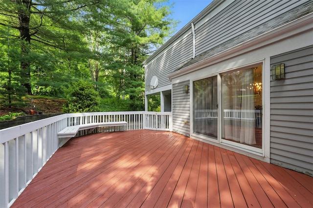 2 Greenwood Ct, Briarcliff Manor, NY 10510 - view of wooden terrace