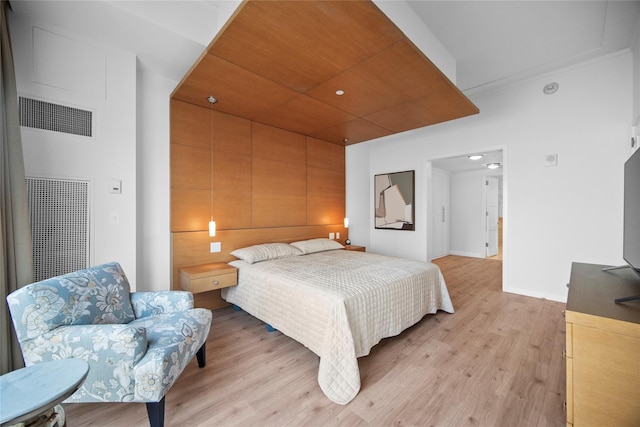 1 Renaissance Sq Unit 10B, White Plains, NY 10601 - bedroom featuring light wood finished floors and baseboards