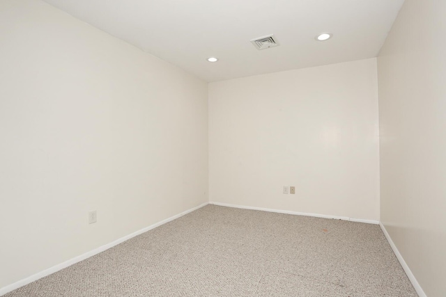 503 Jumano Ct, Suffern, NY 10901 - spare room featuring carpet floors, recessed lighting, and baseboards