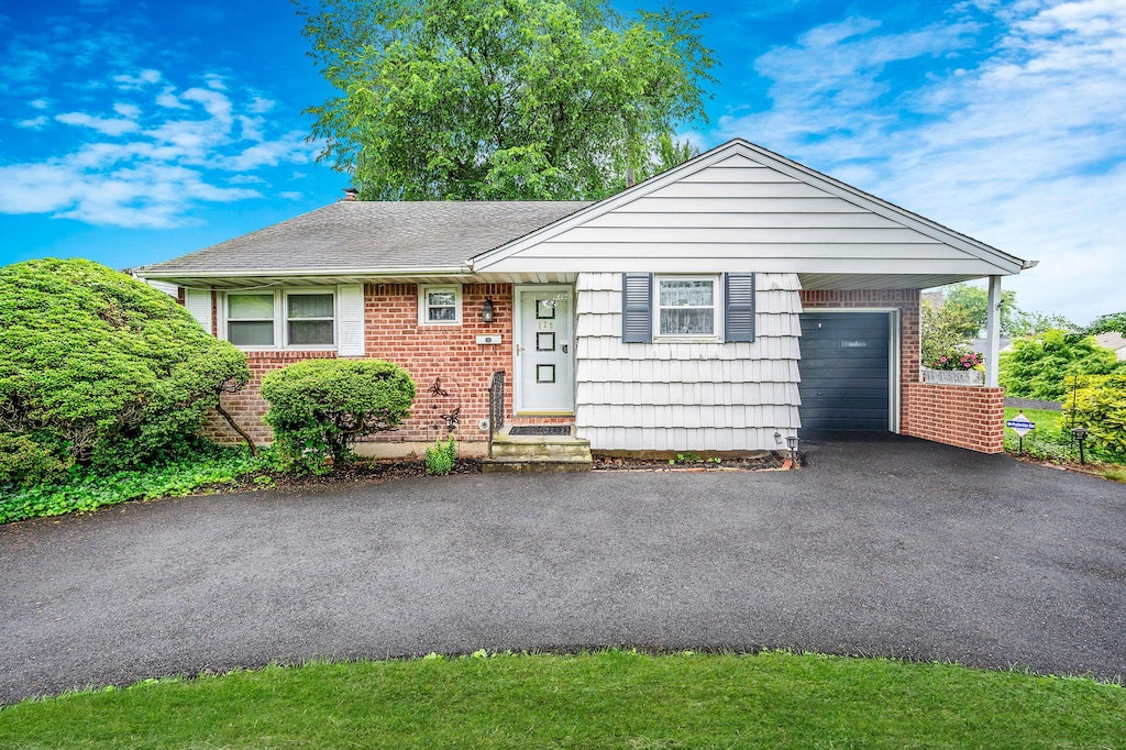 120 Glen Rd, North Babylon, NY 11703 - photo 1