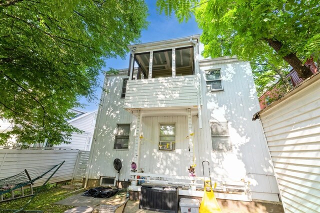 42-18/20 216th St, Bayside, NY 11361 - photo 4
