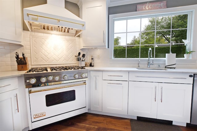213 Glenwood Ln, Port Jefferson, NY 11777 - kitchen featuring high end stove, custom range hood, a sink, white cabinetry, and light countertops
