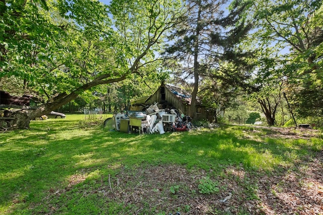 62 Buena Vista Rd, New City, NY 10956 - view of green lawn featuring an outdoor structure
