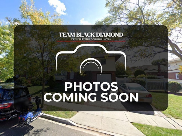 652 Shady St, Hempstead, NY 11550 - exterior view