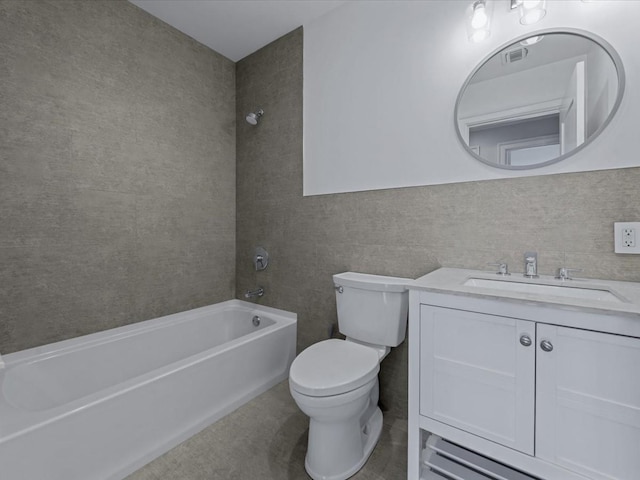 15 Grenfell Dr, Great Neck, NY 11020 - full bath featuring vanity, toilet, and  shower combination
