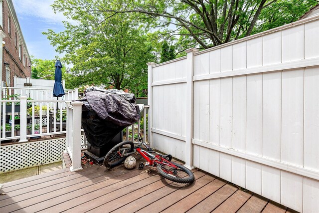 110-25 64th Rd Unit 10, Forest Hills, NY 11375 - view of wooden terrace