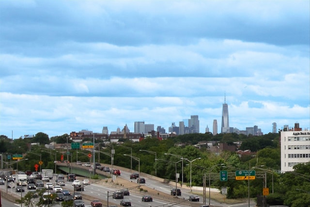 61-15 97th St Unit 6A, Rego Park, NY 11374 - view of city skyline