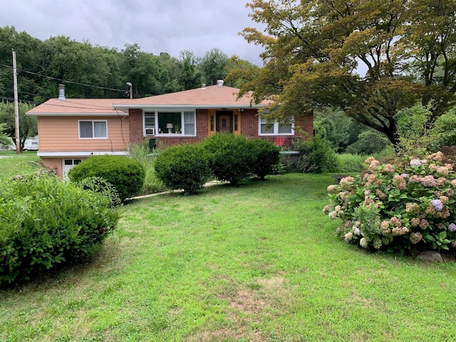 2975 Rte 9, Cold Spring, NY 10516 - ranch-style home with a front yard and brick siding
