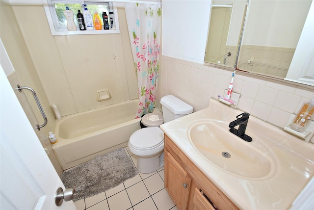 1330 William Floyd Pkwy, Shirley, NY 11967 - full bath featuring shower / tub combo with curtain, vanity, toilet, tile patterned floors, and a wainscoted wall