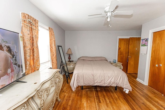 426 N High St, Mount Vernon, NY 10552 - bedroom with wood finished floors and ceiling fan