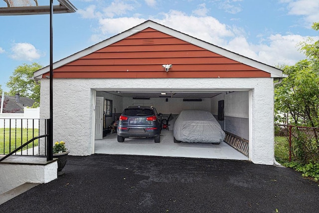 426 N High St, Mount Vernon, NY 10552 - view of detached garage