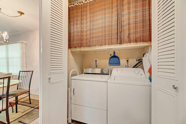 192 Ventry Ct Unit A, Ridge, NY 11961 - laundry area featuring washing machine and clothes dryer and baseboards