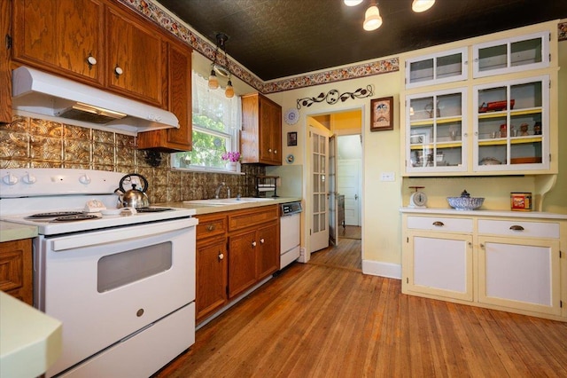 366 Montauk Hwy, Eastport, NY 11941 - photo 17
