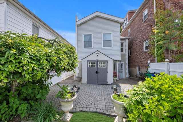 1627 Research Ave, Bronx, NY 10465 - back of house featuring a patio area