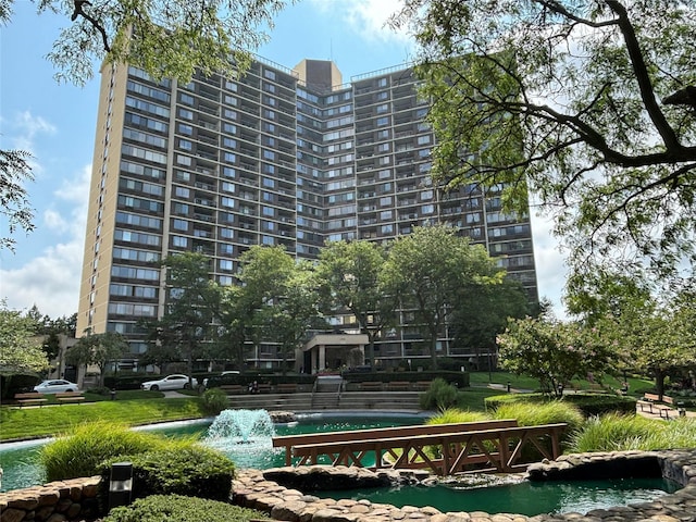 ONE Bay Club Dr Unit 18S, Bayside, NY 11360 - view of surrounding community