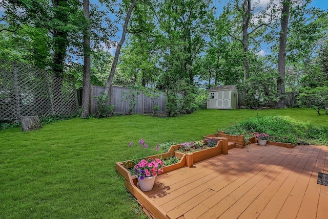 10 Maple Ave, Setauket, NY 11733 - view of yard featuring a deck