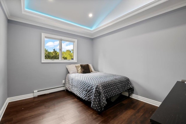 3 Knight Ln, Kings Park, NY 11754 - bedroom with a baseboard radiator, wood finished floors, crown molding, baseboards, and recessed lighting