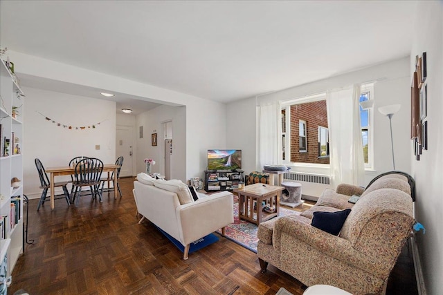 210 Pelham Rd Unit 6F, New Rochelle, NY 10805 - living area with radiator