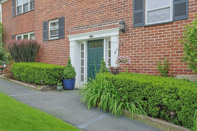 135-5 S Highland Ave Unit D4, Ossining, NY 10562 - entrance to property with brick siding