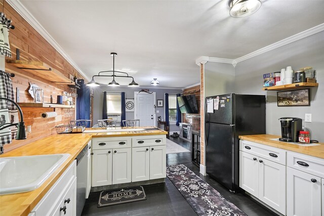 6 Gardner Hollow Rd, Poughquag, NY 12570 - kitchen with freestanding refrigerator, wood counters, a peninsula, stainless steel dishwasher, and ornamental molding