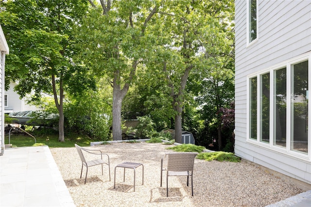 6 Bay View Dr, Hampton Bays, NY 11946 - view of patio / terrace