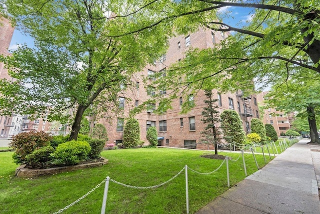 15 Oliver St Unit 3C, Brooklyn, NY 11209 - view of community featuring a lawn