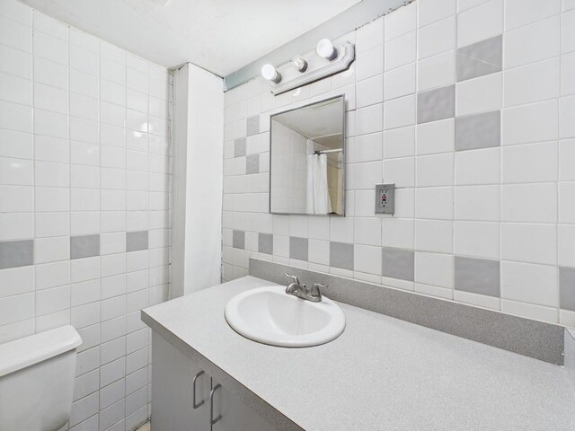 22 Lenore Ave, Hicksville, NY 11801 - photo 24
