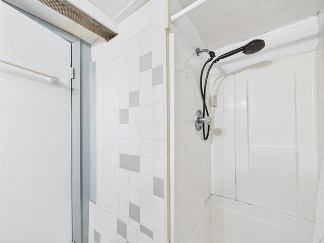 22 Lenore Ave, Hicksville, NY 11801 - photo 25