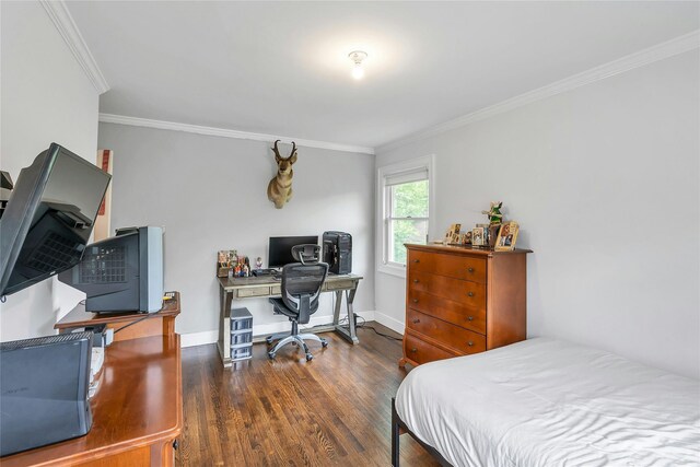 45 Pool Dr, Roslyn, NY 11576 - bedroom with wood finished floors, crown molding, a desk, and baseboards