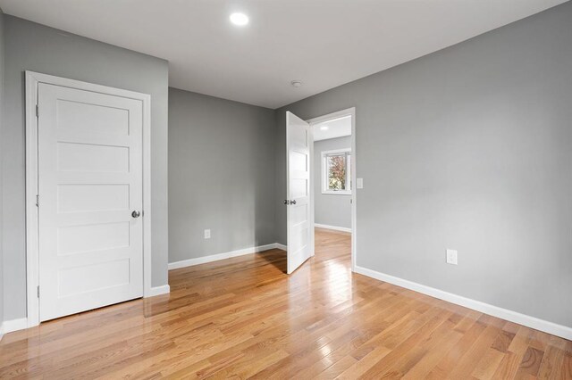 945 Homestead Ave, Maybrook, NY 12543 - spare room with baseboards, light wood finished floors, recessed lighting, and a smoke detector
