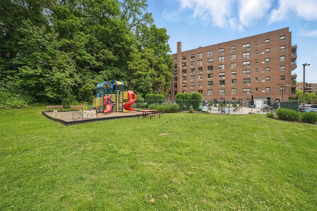 60 Barker St Unit 417, Mount Kisco, NY 10549 - view of community jungle gym
