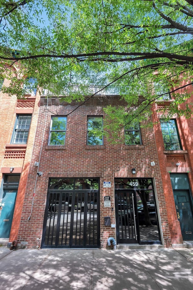459 Vanderbilt Ave, Brooklyn, NY 11238 - view of building exterior