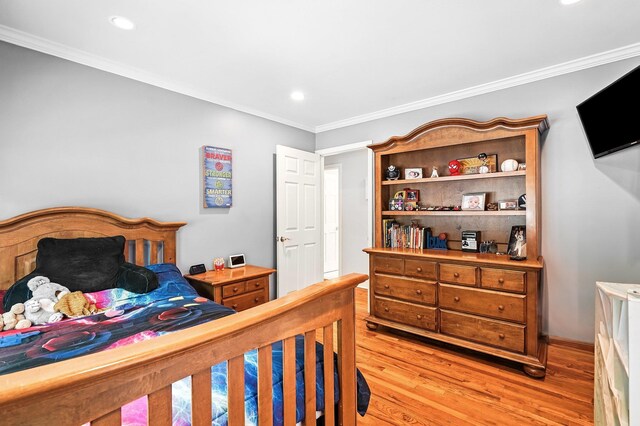 114 Longview Ave, White Plains, NY 10605 - bedroom with light wood-style flooring, ornamental molding, and recessed lighting