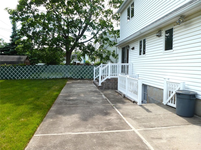 4010 Heywood Rd, Seaford, NY 11783 - view of patio