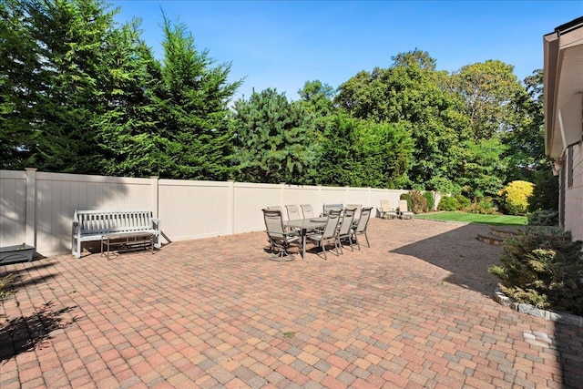 7 Kent Ct, Bayport, NY 11705 - view of patio featuring outdoor dining space