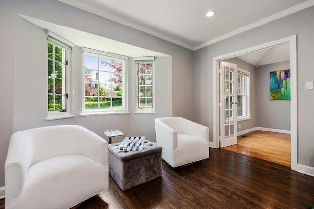 14 Pond Park Rd, Great Neck, NY 11023 - living area featuring wood finished floors, baseboards, ornamental molding, recessed lighting, and vaulted ceiling