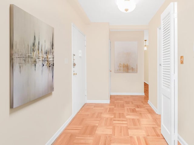 5550 Fieldston Rd Unit 8D, Bronx, NY 10471 - hallway featuring baseboards