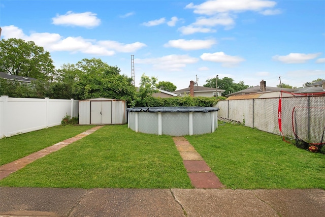 160 Laconia Ave, Staten Island, NY 10305 - view of yard