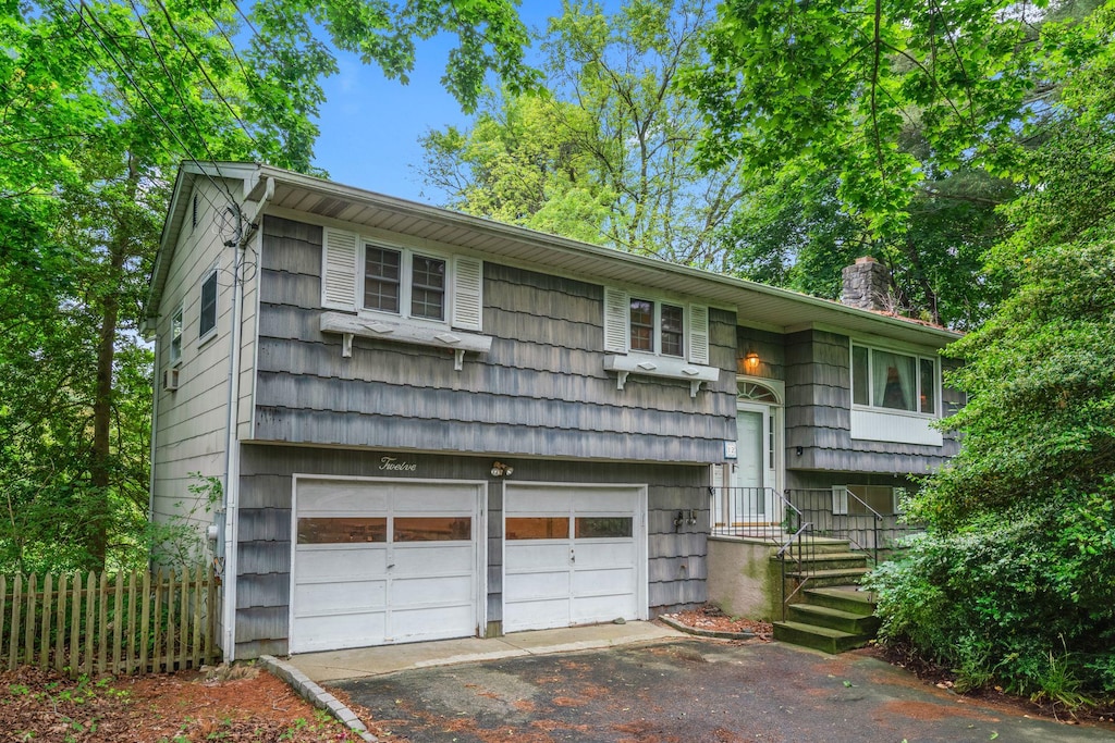12 Ursular Ct, Smithtown, NY 11787 - photo 1
