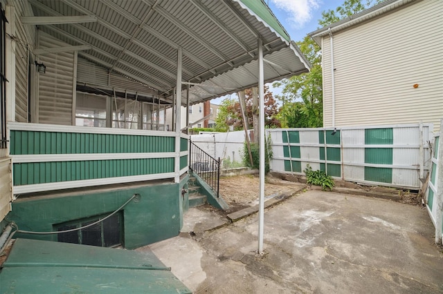 4163 Laconia Ave, Bronx, NY 10466 - view of patio