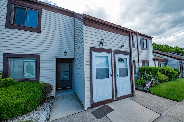 24 Monet Ct Unit 24, Middle Island, NY 11953 - photo 2
