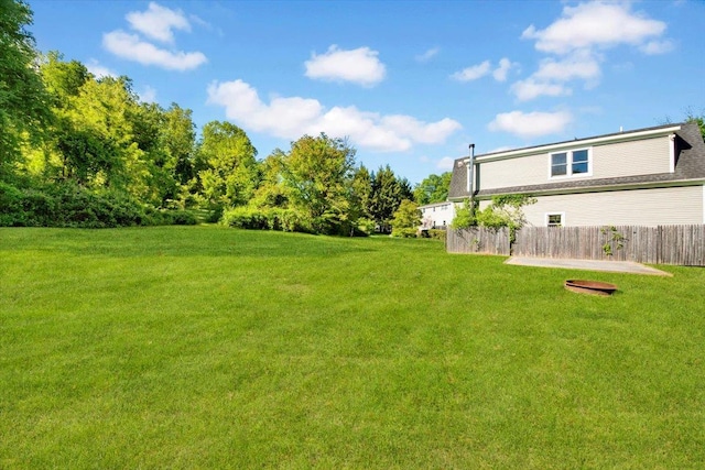610 Farm To Market Rd, Brewster, NY 10509 - view of yard