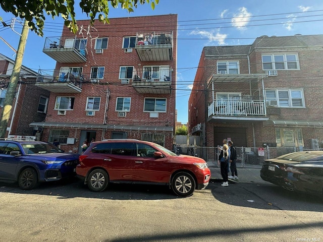 94-68 45th Ave, Elmhurst, NY 11373 - view of building exterior
