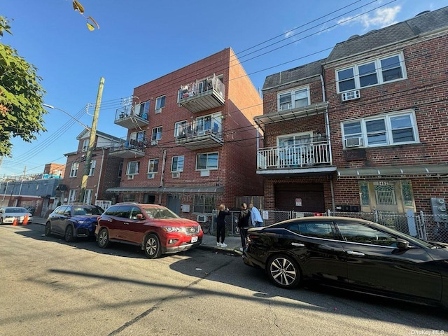 94-68 45th Ave, Elmhurst, NY 11373 - view of building exterior