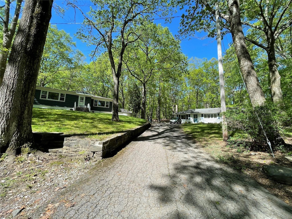 54-58 De Liso Ln, Mahopac, NY 10541 - photo 1