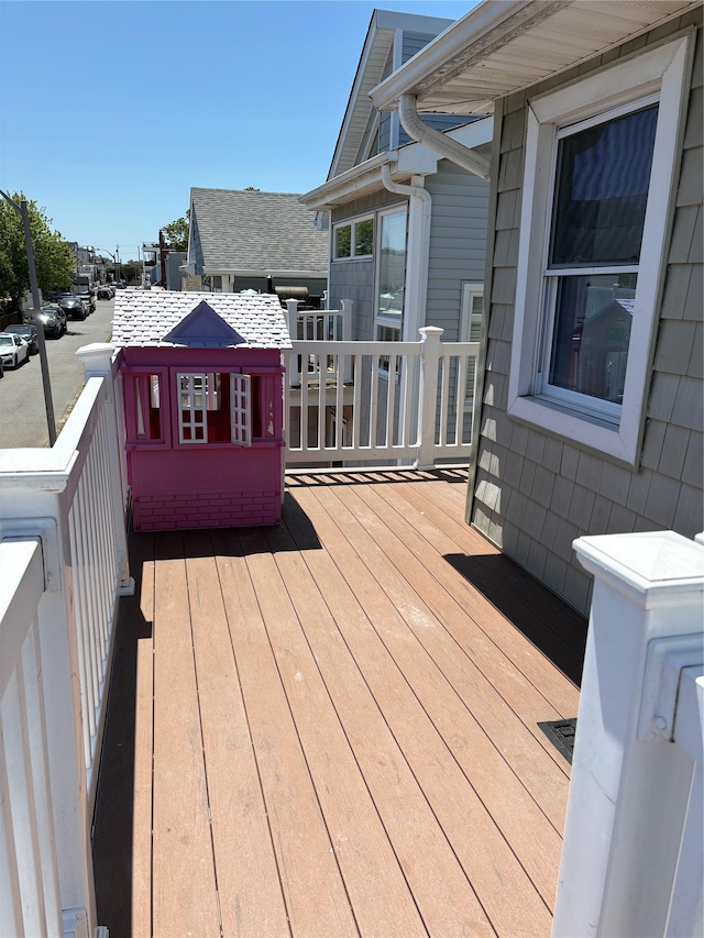 75 Wisconsin St, Long Beach, NY 11561 - view of wooden deck