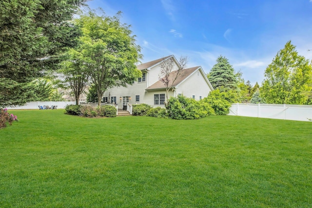 6 Esteves Ct, Melville, NY 11747 - view of yard