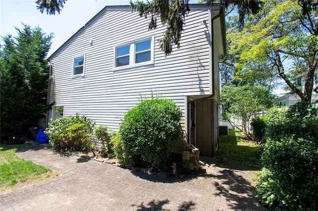 1869 Harte St, Baldwin, NY 11510 - photo 32