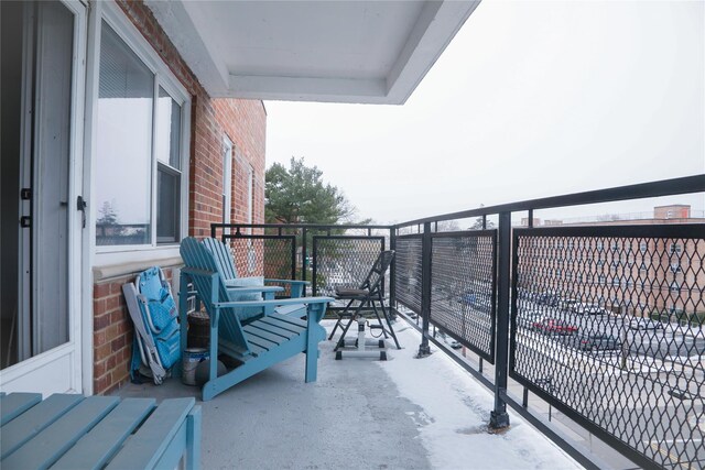 100 Randall Ave Unit 4J, Freeport, NY 11520 - view of balcony