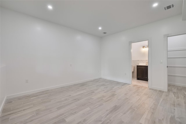 615 Union Rd, Spring Valley, NY 10977 - empty room featuring light wood-type flooring and recessed lighting